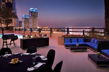 Dubai Marriott Harbour Hotel & Suites
