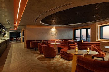 Dubai Marriott Harbour Hotel & Suites