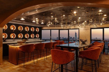 Dubai Marriott Harbour Hotel & Suites
