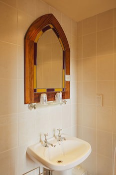 Best Western Walworth Castle Hotel