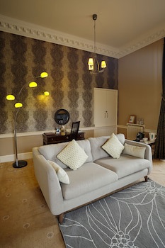 Best Western Walworth Castle Hotel