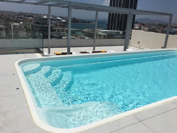 Piraeus Theoxenia Hotel