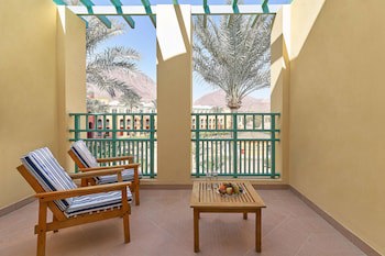 Strand Beach Resort galeri fotoğrafı