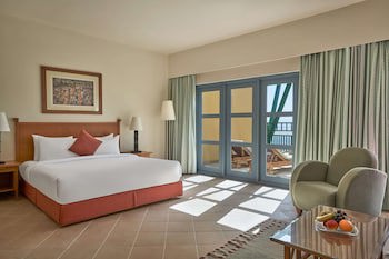 Strand Beach Resort galeri fotoğrafı