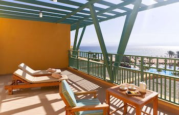 Strand Beach Resort galeri fotoğrafı