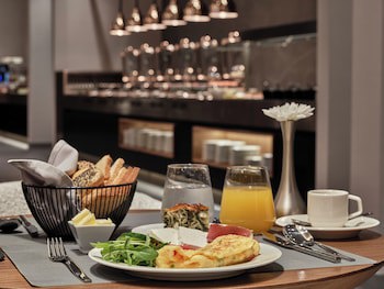 Crowne Plaza Sofia, An Ihg Hotel