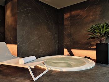 Crowne Plaza Sofia, An Ihg Hotel