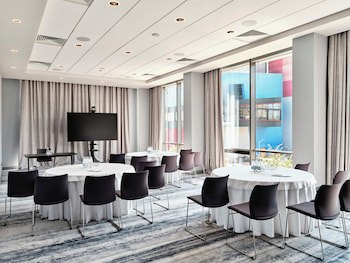 Crowne Plaza Sofia, An Ihg Hotel