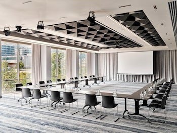Crowne Plaza Sofia, An Ihg Hotel
