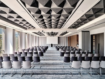 Crowne Plaza Sofia, An Ihg Hotel
