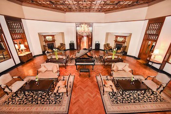 Grand Hotel