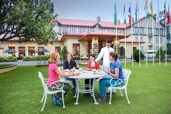 Grand Hotel