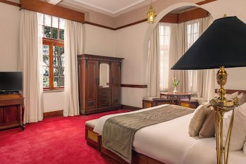 Grand Hotel