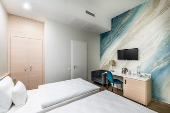 Atrium Fashion Hotel