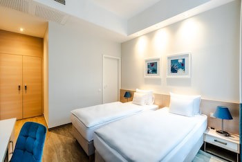 Atrium Fashion Hotel
