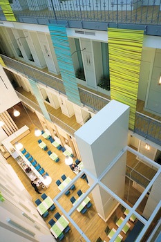 Atrium Fashion Hotel