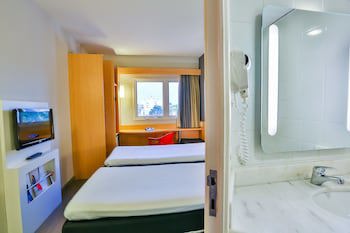 Ibis Goiania