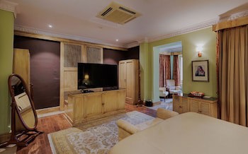 Ajit Bhawan - A Palace Resort