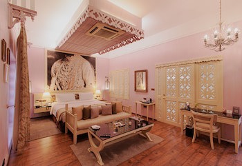 Ajit Bhawan - A Palace Resort