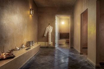 Domaine Des Remparts Hotel & Spa
