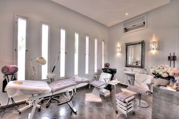 Domaine Des Remparts Hotel & Spa