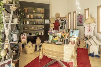 Domaine Des Remparts Hotel & Spa
