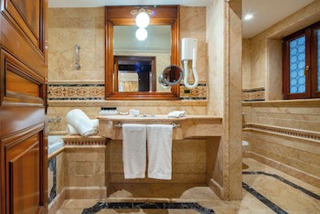 Bellevue Luxury Rooms (Adults Only) galeri fotoğrafı