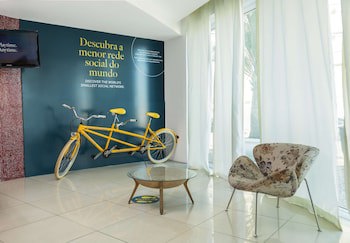 Golden Tulip Macae