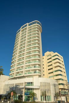 Golden Tulip Macae