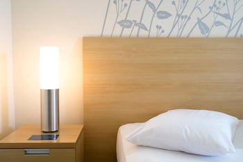 Golden Tulip Macae