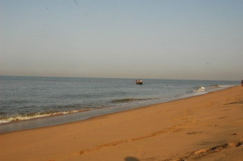 Beach And Lake Ayurvedic Resort
