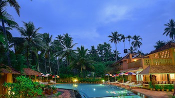 Beach And Lake Ayurvedic Resort