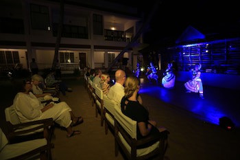 Beach And Lake Ayurvedic Resort