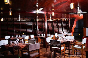 Beach And Lake Ayurvedic Resort