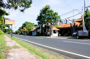 New Adirama Beach Hotel
