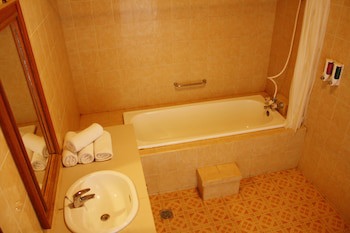 New Adirama Beach Hotel