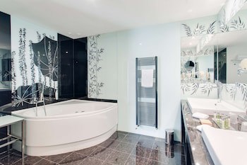 Doubletree By Hilton Cluj City Plaza