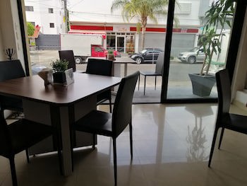 Hotel Campestre Inn