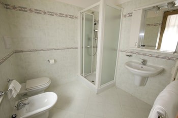 Hotel Adriatic galeri fotoğrafı