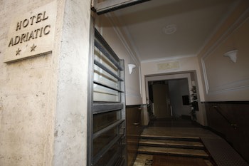 Hotel Adriatic galeri fotoğrafı