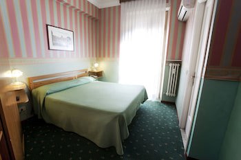 Hotel Adriatic galeri fotoğrafı