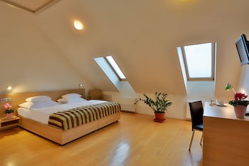 Hotel Pav galeri fotoğrafı