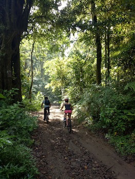Puri Lumbung Cottages, Restaurant & Spa