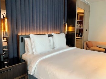Four Seasons Hotel Mumbai
