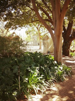 Bayswater Lodge