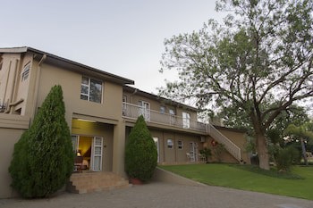 Bayswater Lodge
