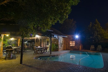 Bayswater Lodge
