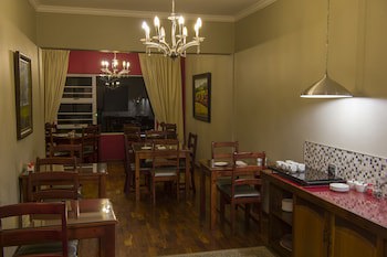Bayswater Lodge