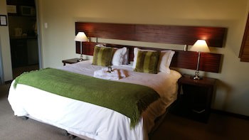 Bayswater Lodge