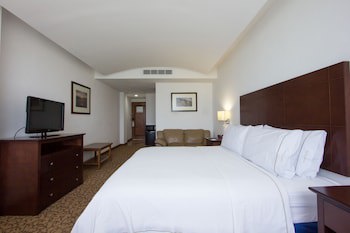 Holiday Inn Express Nuevo Laredo, An Ihg Hotel